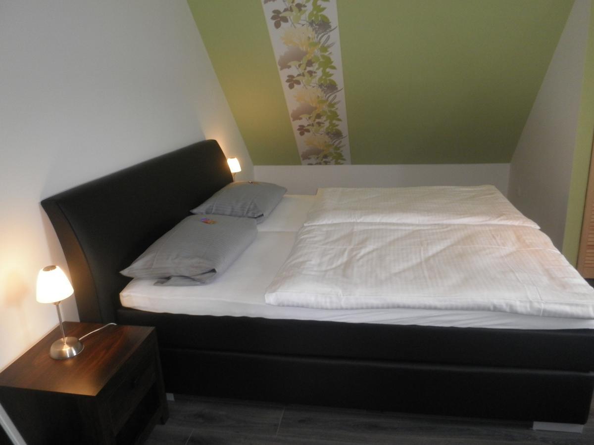 Bennetts Restaurant Und Hotel Wittingen Room photo